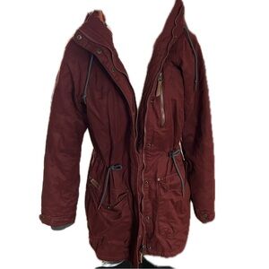 Women’s Columbia utility style coat Burgundy